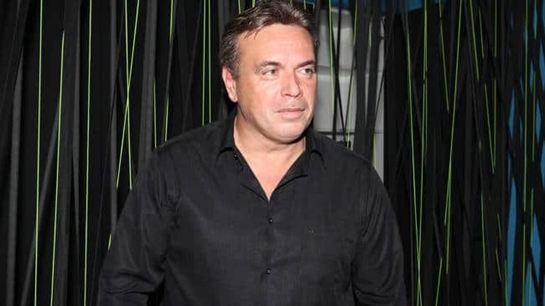 Πέθανε ο Μανώλης Λιδάκης