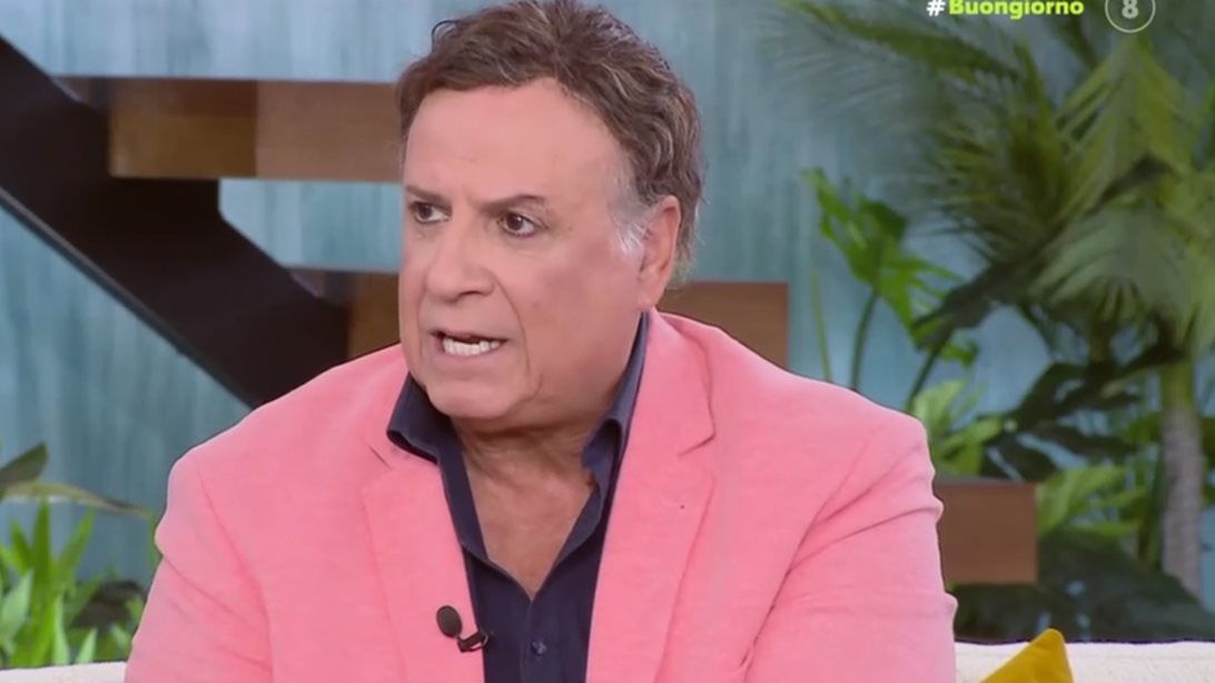 Χάρης Ρώμας: "Με πείραξε που δεν ήρθαν στην κηδεία του Σαββόπουλου..."