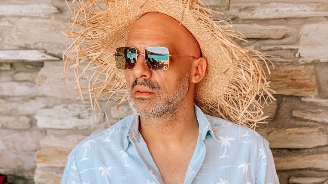 Νίκος Μουτσινάς: Διακοπές με Μακρυπούλια &amp; Νικολάου! Δείτε τα καλοκαιρινά στιγμιότυπα