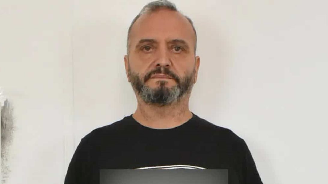 Ηλίας Μίχος: Του γύρισαν την πλάτη η πρώην σύζυγος και ο γιος του - Δεν θέλουν ούτε να του μιλάνε