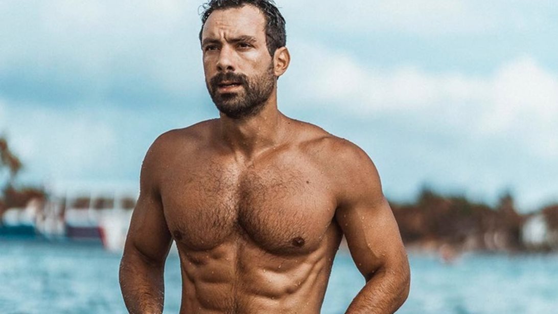 Σάκης Τανιμανίδης: Η ενόχληση του με follower &amp; το block