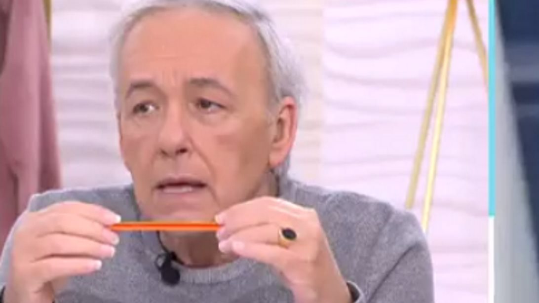 Ο Ανδρέας Μικρούτσικος αποκαλύπτει: &quot;Ξέρεις τι μάχη έδωσα για να μην είναι συμπαρουσιάστρια;&quot;