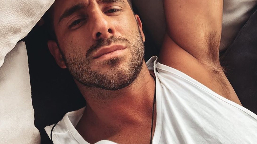 Γιώργος Λιβάνης: Κουρεύτηκε και έγινε αγνώριστος! Το νέο look... καραντίνας