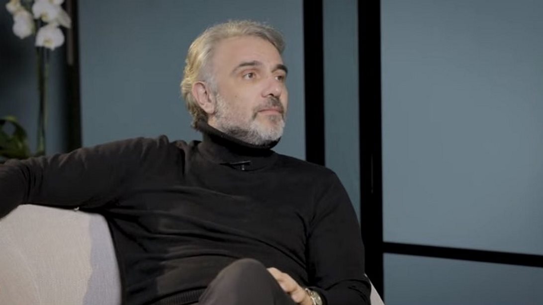 Φάνης Μουρατίδης: "Δεν μπορείς να το διαχειριστείς - Ήταν πολύ δύσκολο και για τους γονείς μου γιατί ήταν πάρα πολύ μικροί"