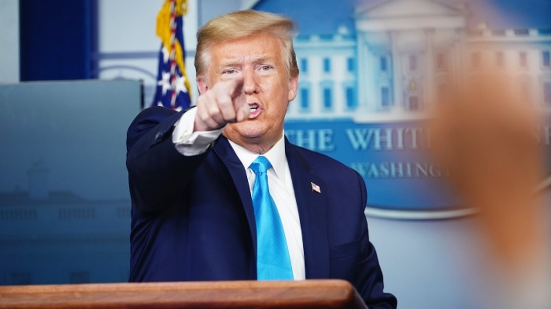 O Donald Trump γνώριζε...: ...αλλά έκρυβε την αλήθεια για τον κορονοϊό