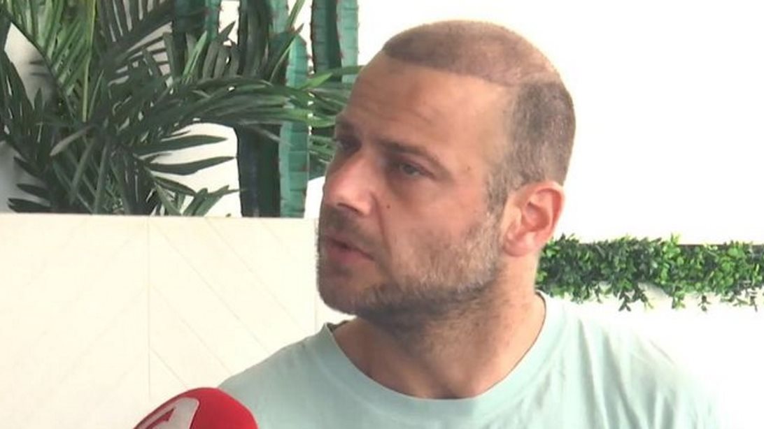 Ορέστης Τζιόβας: "Σκηνοθέτης είχε κακοποιητική συμπεριοφορά αλλά δεν υπήρξε καταγγελία. Δουλεύει κανονικά στο Εθνικό"