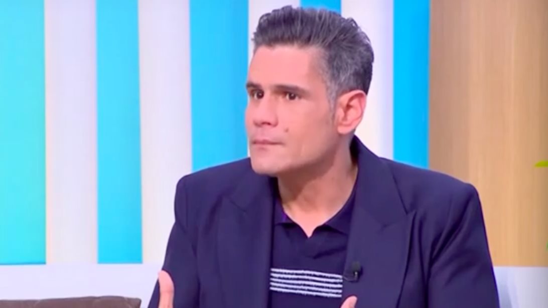 Συγκινεί ο Δημήτρης Ουγγαρέζος: "Είπα ότι: Τώρα είσαι μόνος σου και πρέπει να σταθείς στα πόδια σου"