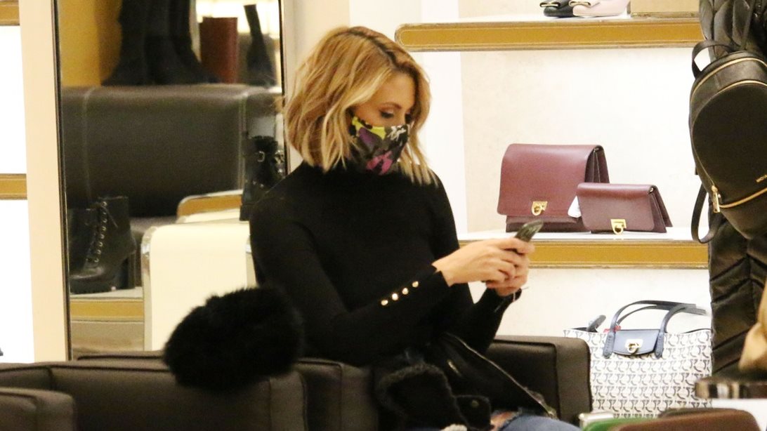 Η Φωτεινή Πετρογιάννη σε σπάνια δημόσια εμφάνιση με τον σύντροφό της