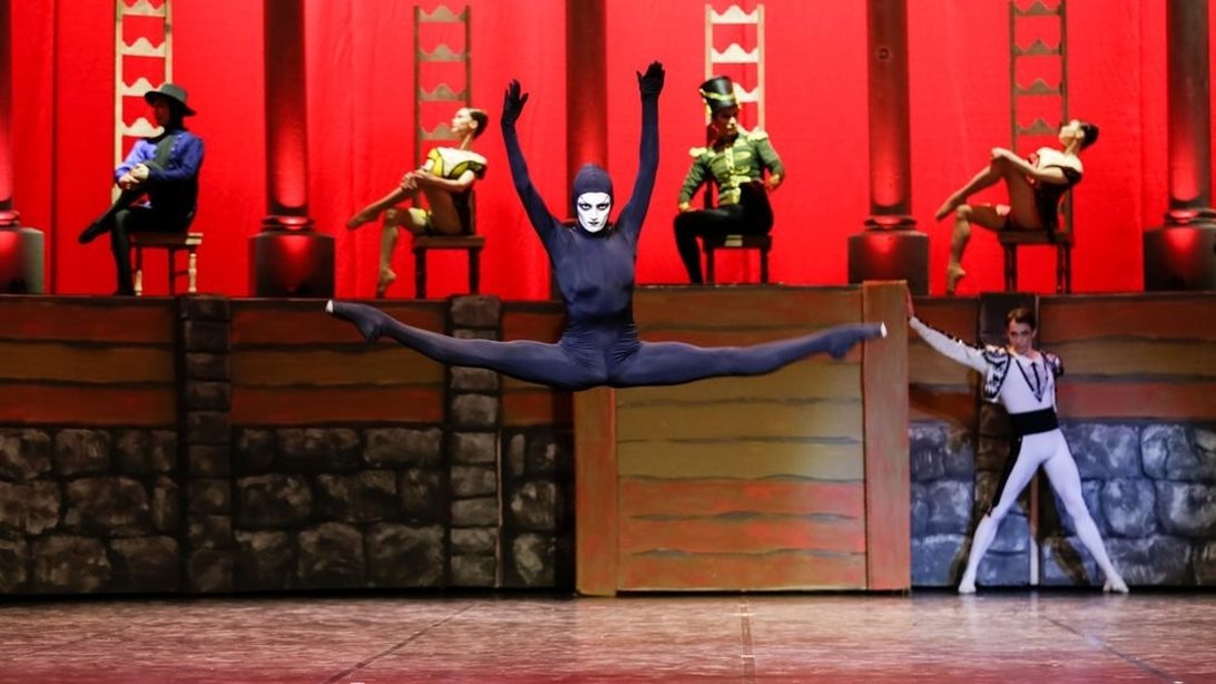 Το Rock Ballet Opera "Blind Forgiveness" στο θέατρο Παλλάς