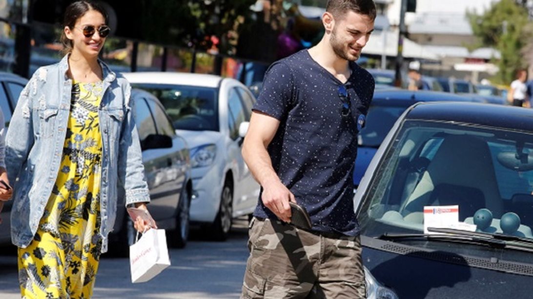 Άννα Πρέλεβιτς – Ιωάννης Παπαπέτρου: Είναι αχώριστοι! Που τους εντόπισε ο φωτογραφικός φακός;