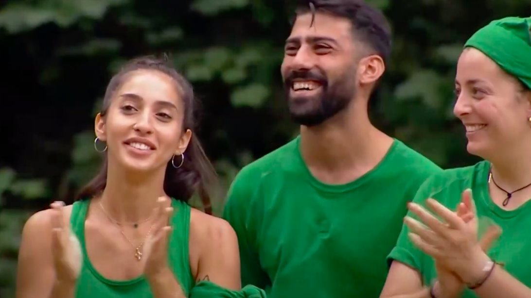 Φάρμα | Η Μαρία γοητεύτηκε από τον Γιάννη και &quot;έριξε&quot; χυλόπιτα στον Αλέξανδρο Τζόρβα