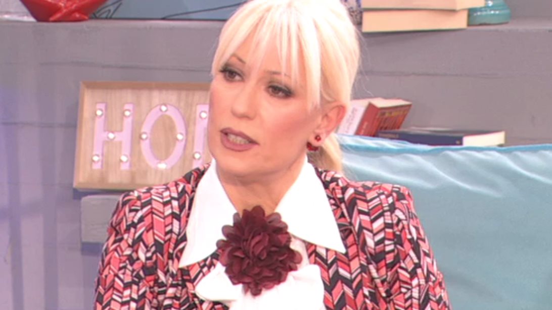 Μαρία Μπακοδήμου: Όσα είπε στη Φαίη Σκορδά για την αποχή της από την τηλεόραση: Πώς αντέδρασαν οι γιοι της όταν έμαθαν ότι δεν ανανέωσε το συμβόλαιό της;