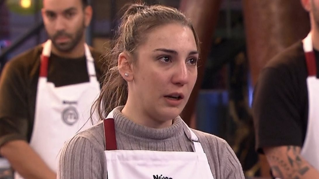 Ξέσπασε σε κλάματα η Νώρα στο MasterChef: &quot;Κατεύθυνε την ομάδα να ψηφίσουν εμένα&quot;