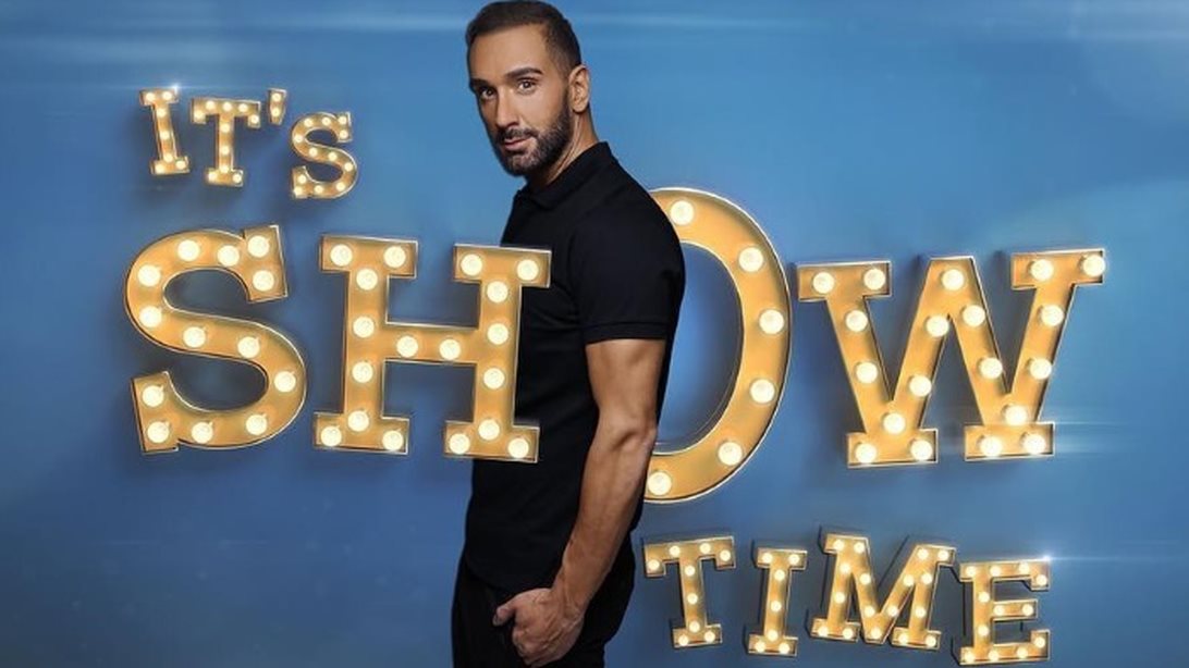 Νίκος Κοκλώνης: Πρεμιέρα για το "It's Show Time" | Η έναρξη &amp; η εμφάνιση της Pamela Anderson