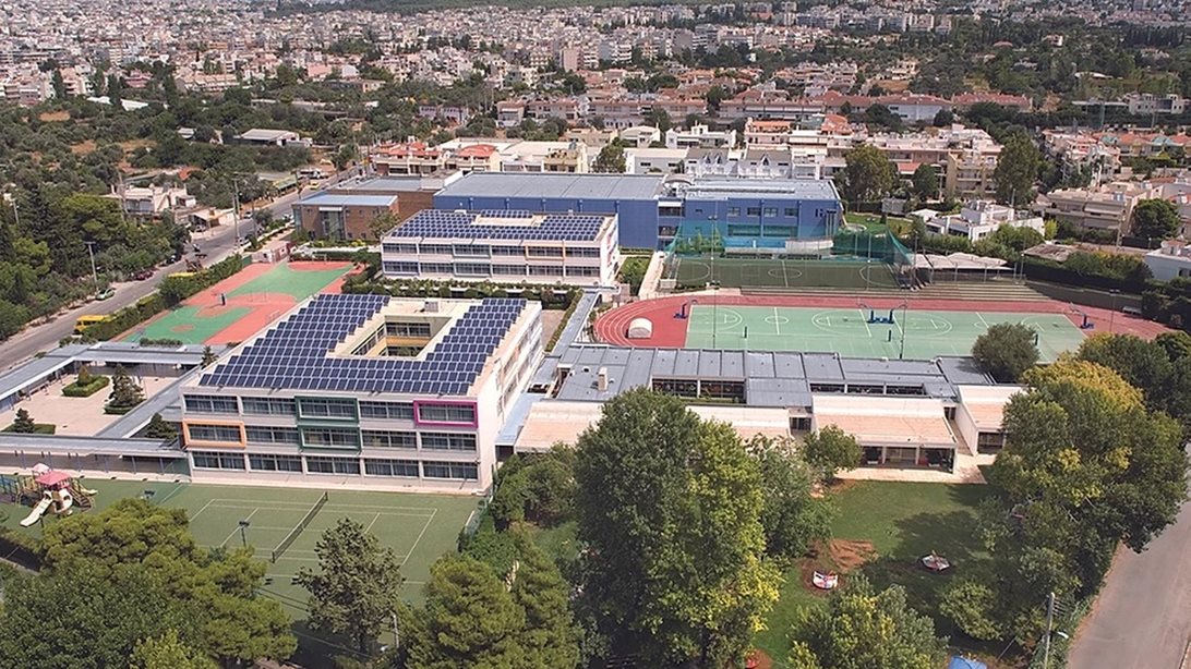 Εκπαιδευτήρια Δούκα: Επιβραβεύουν &amp; δίνουν υποτροφίες για το σχολικό έτος 2020 - 2021