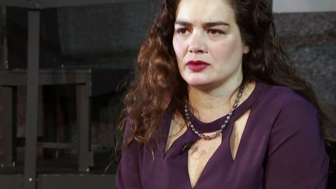 Γωγώ Μπρέμπου: Οι απρόσμενες δηλώσεις για τον Σεφερλή &amp; τους μη επαγγελματίες στο θέατρο