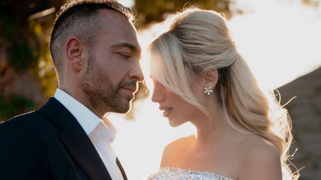 Κωνσταντίνα Σπυροπούλου &amp; Βασίλης Σταθοκωστόπουλος &quot;έκλεισαν&quot; πότε θα γίνει η βάφτιση του γιου τους