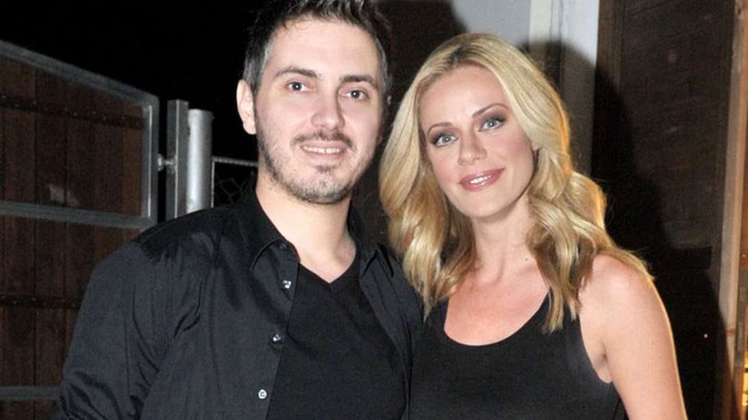 Ζέτα Μακρυπούλια - Μιχάλης Χατζηγιάννης: Δείτε το χριστουγεννιάτικο δέντρο του σπιτιού τους!