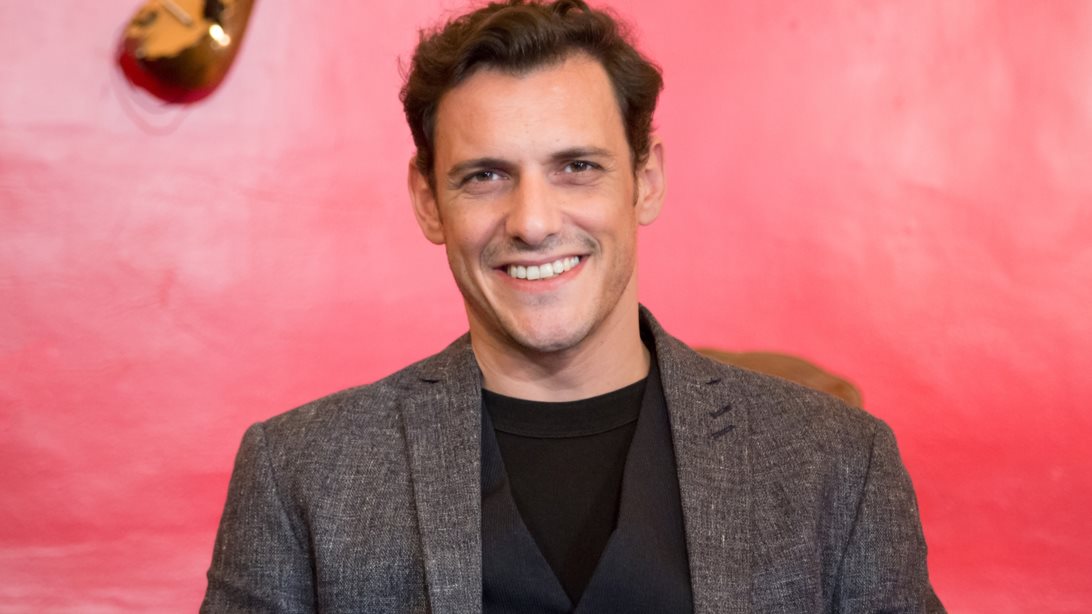 Ο Σταύρος Σβήγκος με τη νέα του σύντροφο στο θεάτρο - Είναι πρωταγωνίστρια πασίγνωστης σειράς!