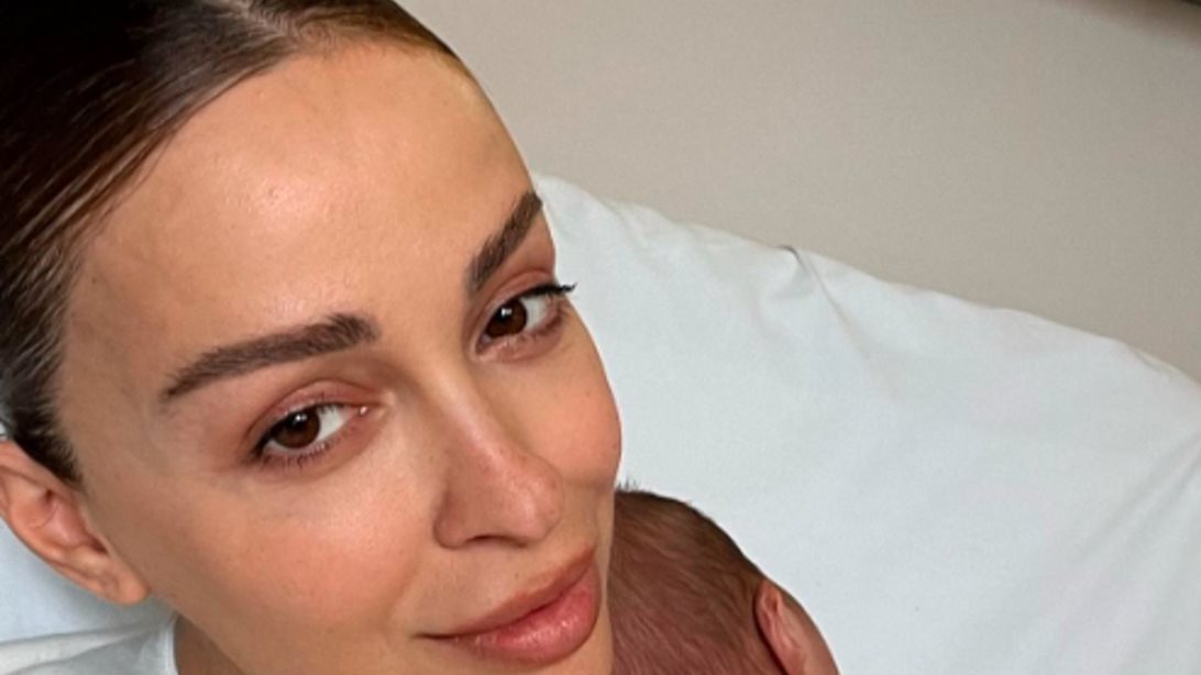 Η Ελένη Φουρέιρα γιόρτασε τα πρώτα της γενέθλια ως μανούλα