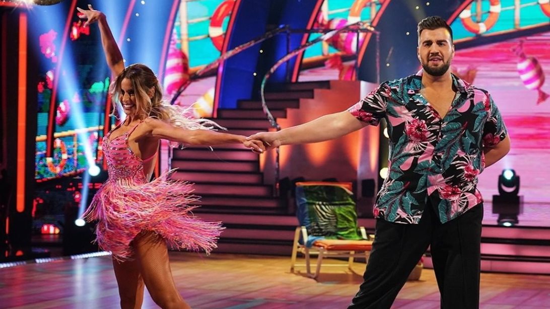 DWTS | Ο Σταύρος Βαρθαλίτης άφησε την κουζίνα και μπήκε στο χορό