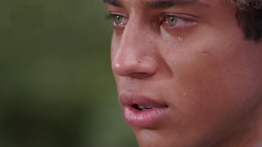 GNTM | Ο Ηρακλής δεν μπόρεσε να κρύψει τα δάκρυα του μόλις είδε τη μαμά του!