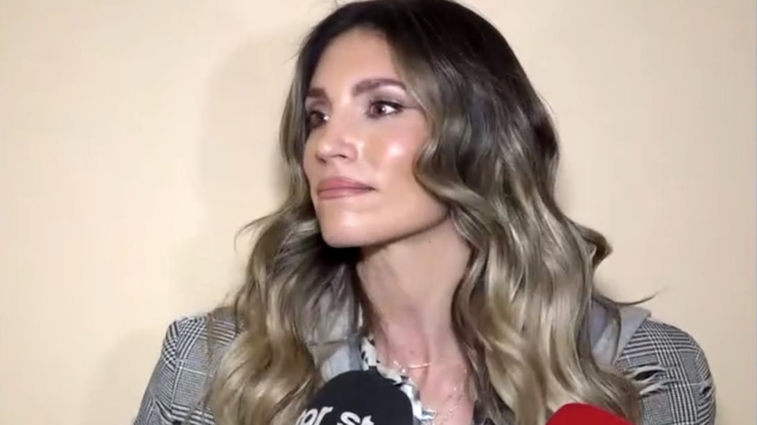 Ενοχλημένη η Αθηνά Οικονομάκου με δημοσιεύματα για τον γάμο της