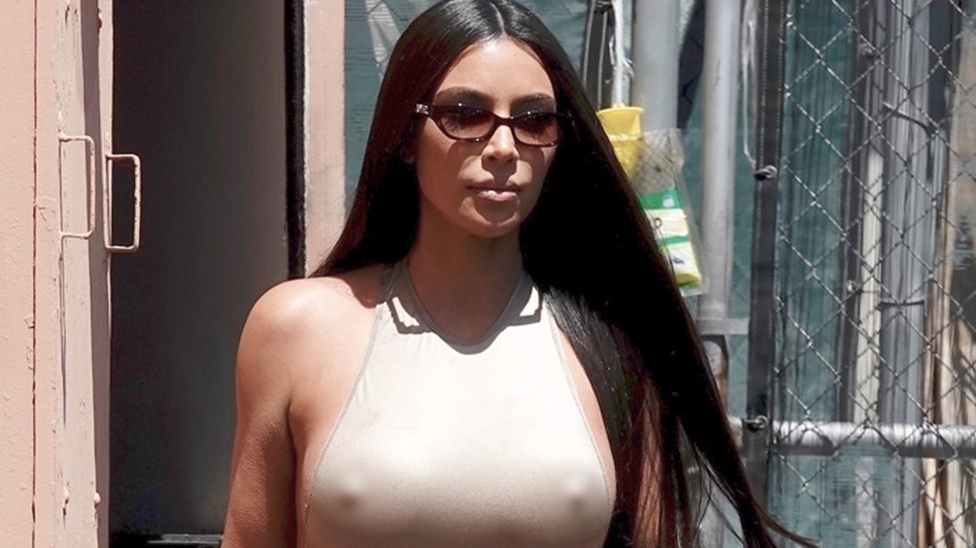 Hollywood Report
: Η αποκαλυπτική Kim Kardashian &amp; η εμφάνιση της Emily Ratajkowski με τις πυτζάμες της