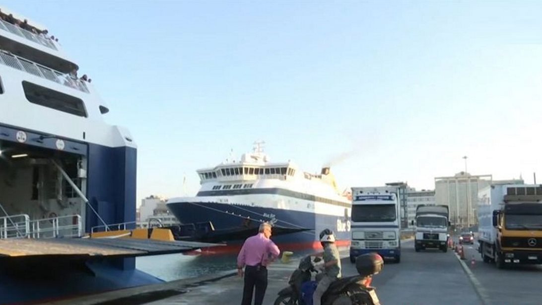 Μαζική έξοδος των αδειούχων ενόψει του Δεκαπενταύγουστου - Αυξημένη η κίνηση στα λιμάνια