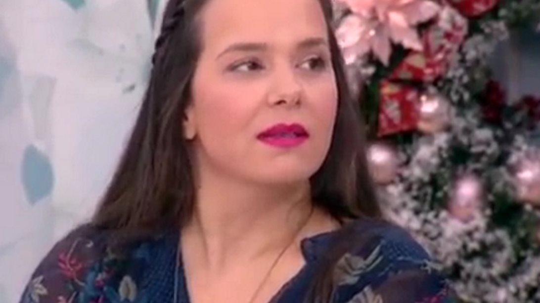Ελιάνα Χρυσικοπούλου: Με φουσκωμένη κοιλίτσα για τρίτη φορά στην «Ελένη»: Η πρόταση της Μενεγάκη on air