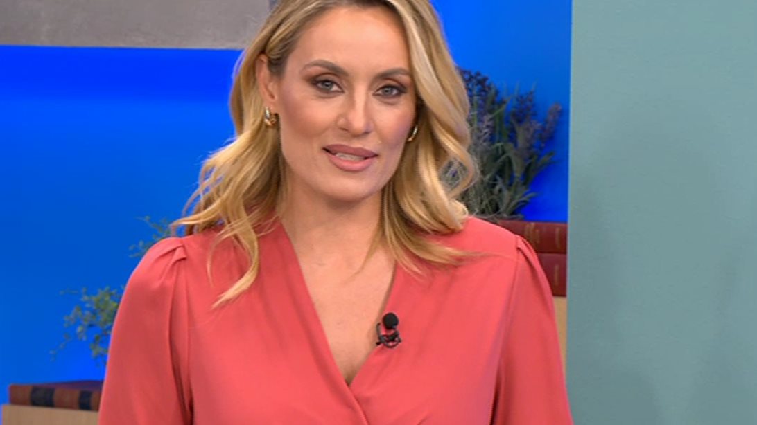 Ελεονώρα Μελέτη: Πρεμιέρα στον Alpha με τις πιο σωστές beauty επιλογές