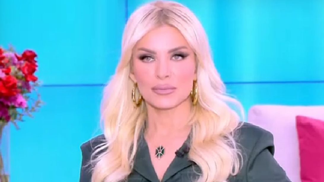 Κατερίνα Καινούργιου: &quot;Στεναχωρήθηκα μέσα στο Σαββατοκύριακο - Δεν μου το είπε η ίδια αλλά...&quot;