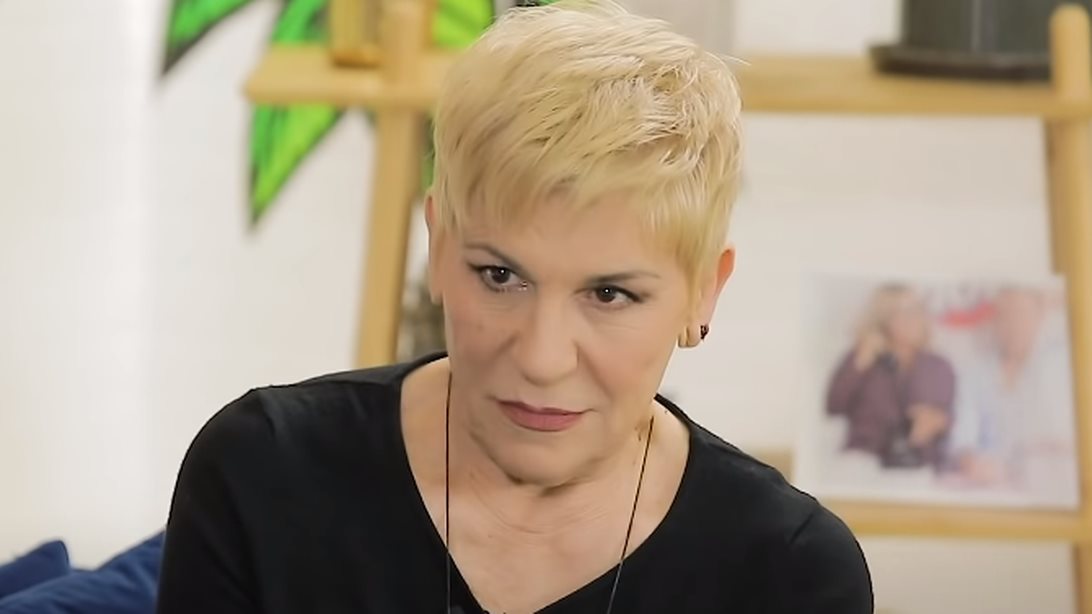 Χρύσα Ρώπα: "Η ιστορία αυτή με έκανε ένα συναισθηματικό πρεζόνι"