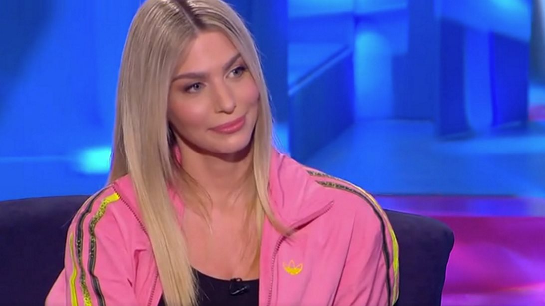 Η Βάλια Χατζηθεοδώρου &quot;εισέβαλε&quot; στο &quot;Καλό Μεσημεράκι&quot; &amp; έκανε τον Πέτρο να &quot;κοκκινίσει&quot;