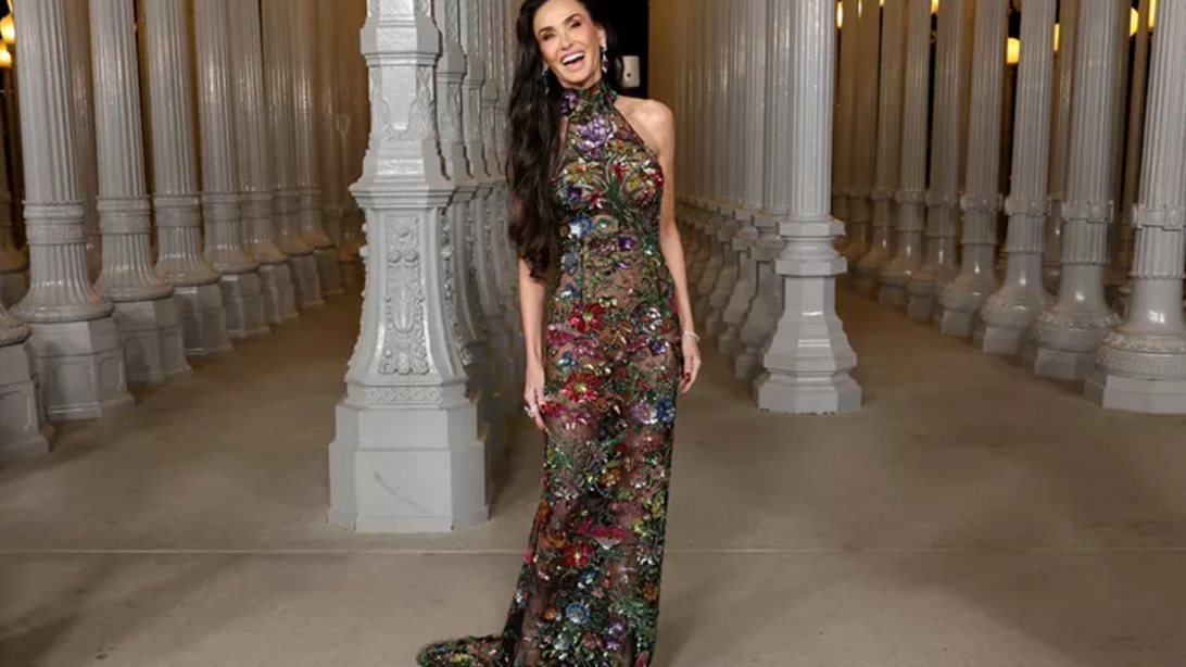 Demi Moore | Με glamorous Gucci δημιουργία αποδεικνύει πως η ομορφιά δεν έχει ηλικία