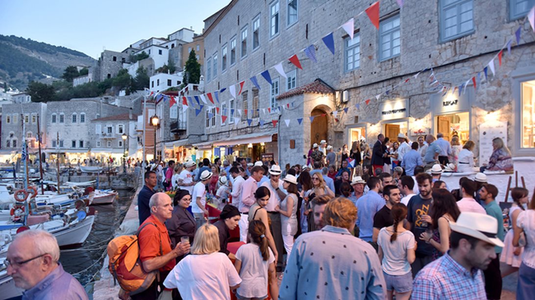 My Hydra Concept Store: Εγκαίνια για το κατάστημα που συνδυάζει άριστα Fashion, Jewellery &amp; Art &amp; Design