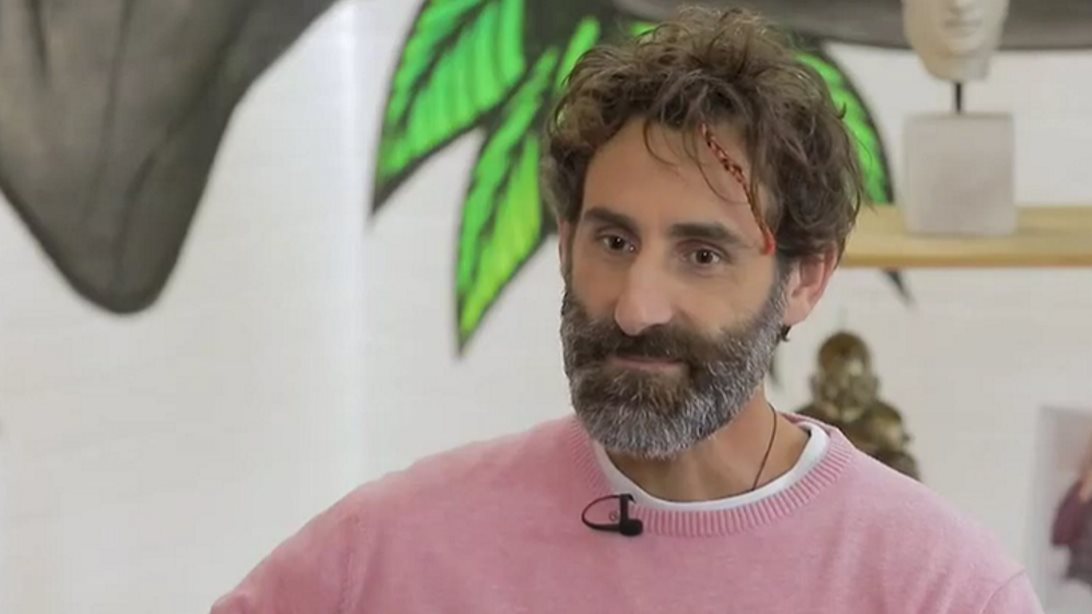 Ο Γιώργος Κοψιδάς &quot;ξεσκεπάζει&quot; τον Τριαντάφυλλο