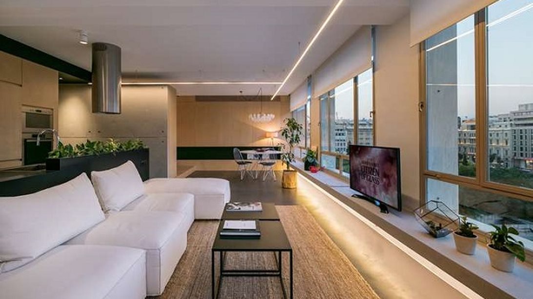 Ένα συγκλονιστικό loft με θέα τη Σταδίου: Ένας πρώην επαγγελματικός χώρος μετατράπηκε σε ένα super loft με θέα εντελώς μητροπολιτική