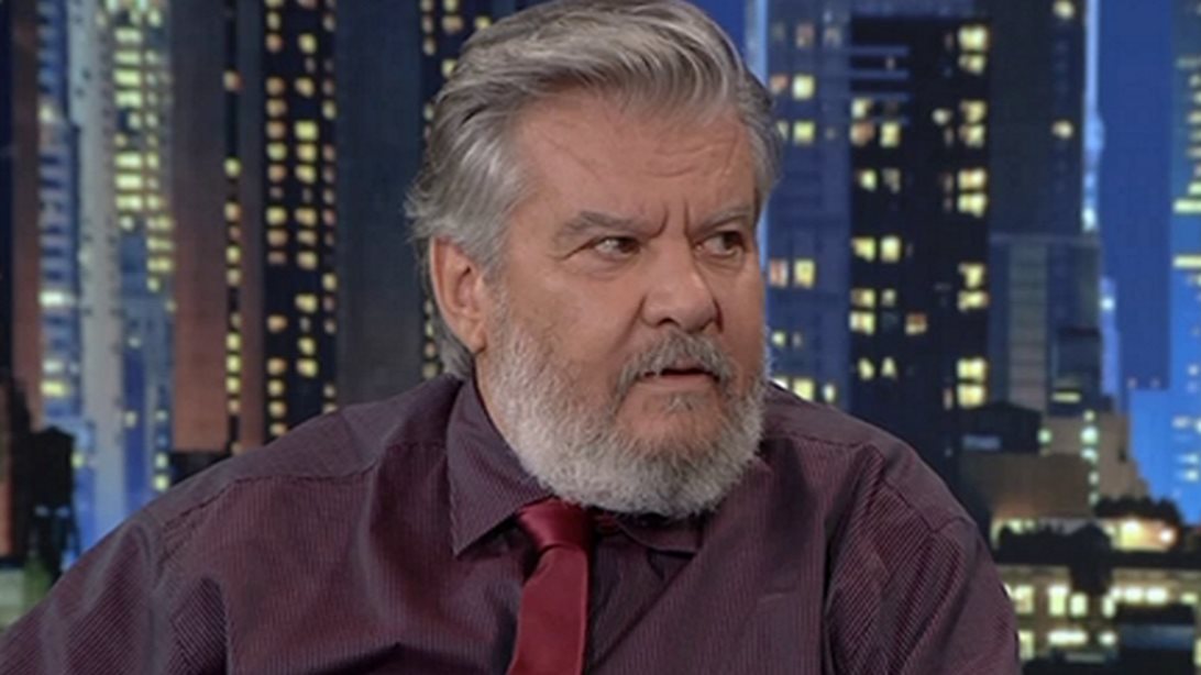 Βασίλης Χαλακατεβάκης: Η εξομολόγηση για την περιπέτεια με τον καρκίνο &amp; τον  γάμο - έκπληξη