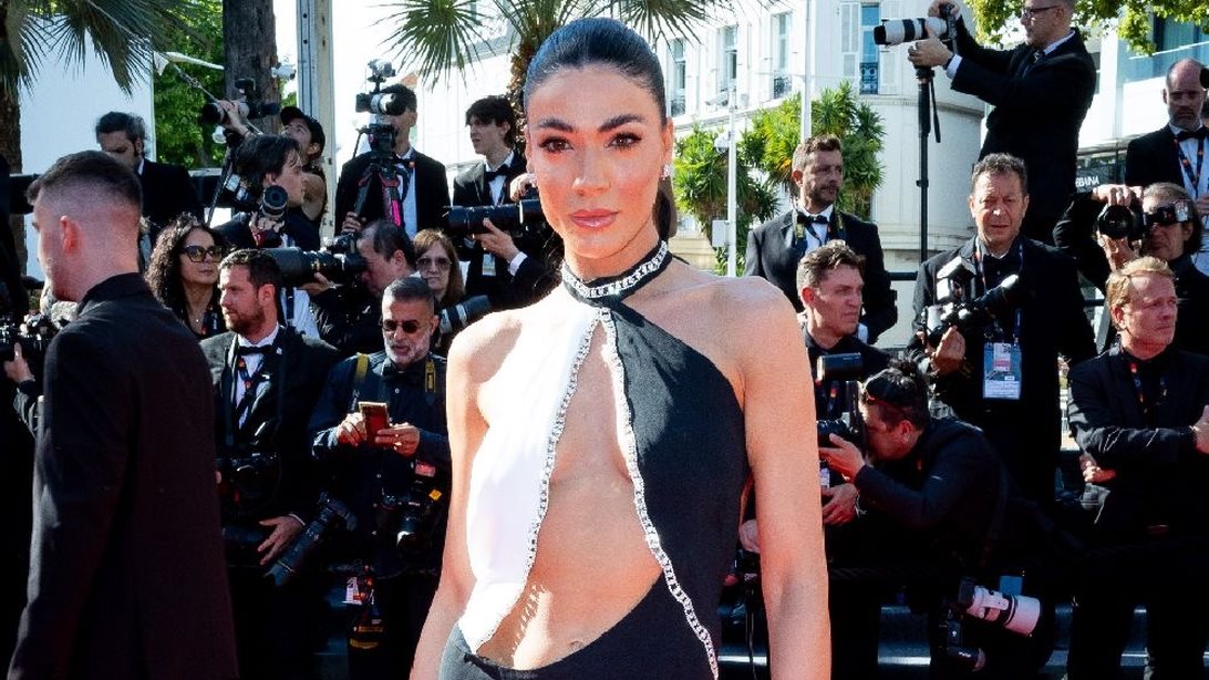 Ανατολή Κουινέλη | Η κόρη της Ήβης Αδάμου ανέβηκε με τη μαμά της στη σκηνή του madwalk