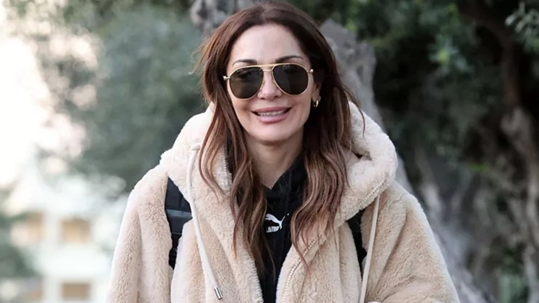 Το μάλλινο σακάκι από τη Zara της Δέσποινας Βανδή είναι αυτό που χρειάζεσαι για φέτος