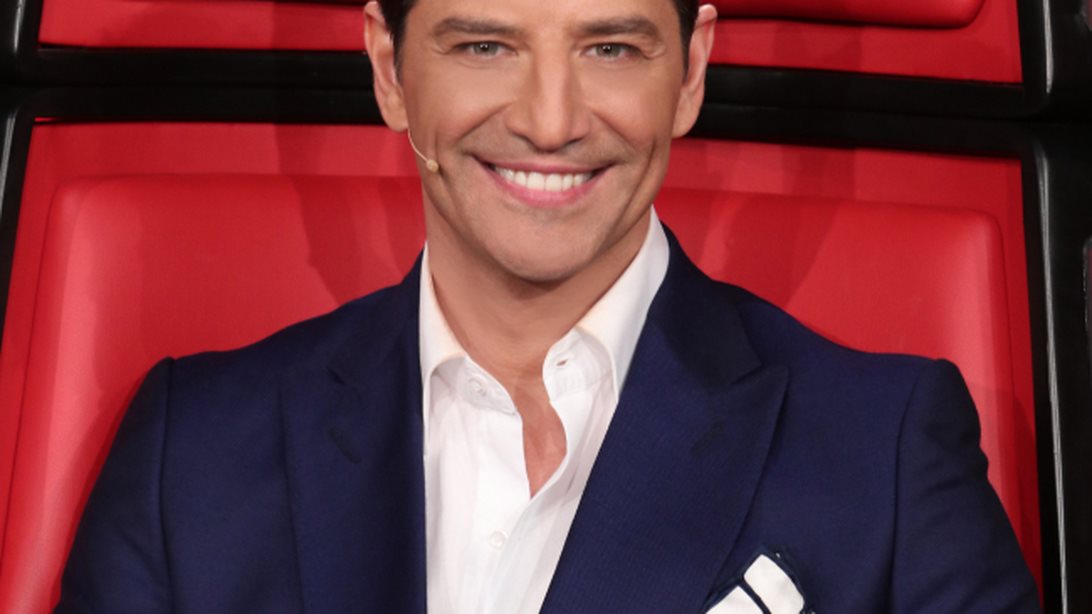 Σάκης Ρουβάς: Νέα δεδομένα στην καριέρα του! Το ξαφνικό τέλος της πιο μακρόχρονης συνεργασίας του