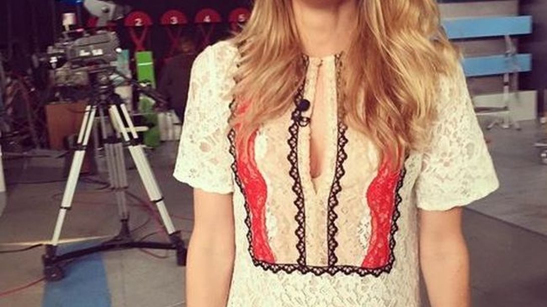 Βίκυ Καγιά: Τι ήταν το φόρεμα που επέλεξε για την εμφάνισή της στην Ελένη Μενεγάκη;