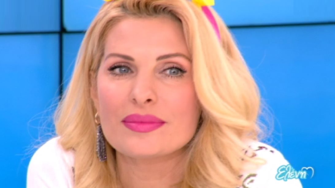 Ελένη Μενεγάκη: Η απάντηση στους επικριτές του στιλ της: «Τόσα χρόνια κατακρίνομαι!»