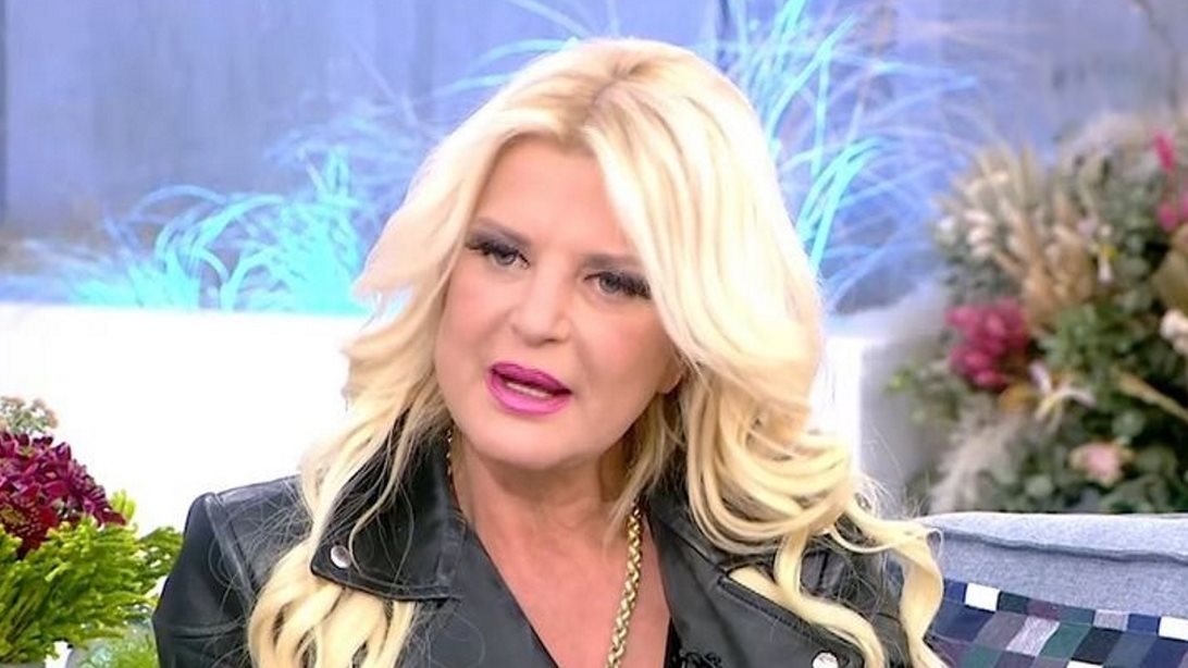 Η Μαρίνα Πατούλη αποκάλυψε ποια είναι η σχέση της με τον Βλάση Χολέβα