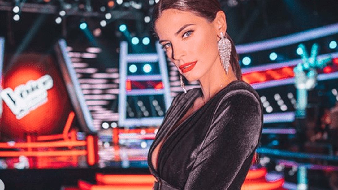 Χριστίνα Μπόμπα : Η εμφάνιση στο live του «The Voice» που συζητήθηκε