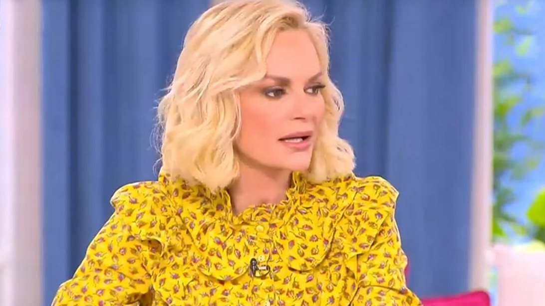 Ξέσπασε η Έλενα Χριστοπούλου: "Είναι απαράδεκτο. Δεν γίνεται να εκθέτεις έτσι έναν άνθρωπο, αν είσαι δημοσιογράφος ή αν έχεις μια κάμερα"