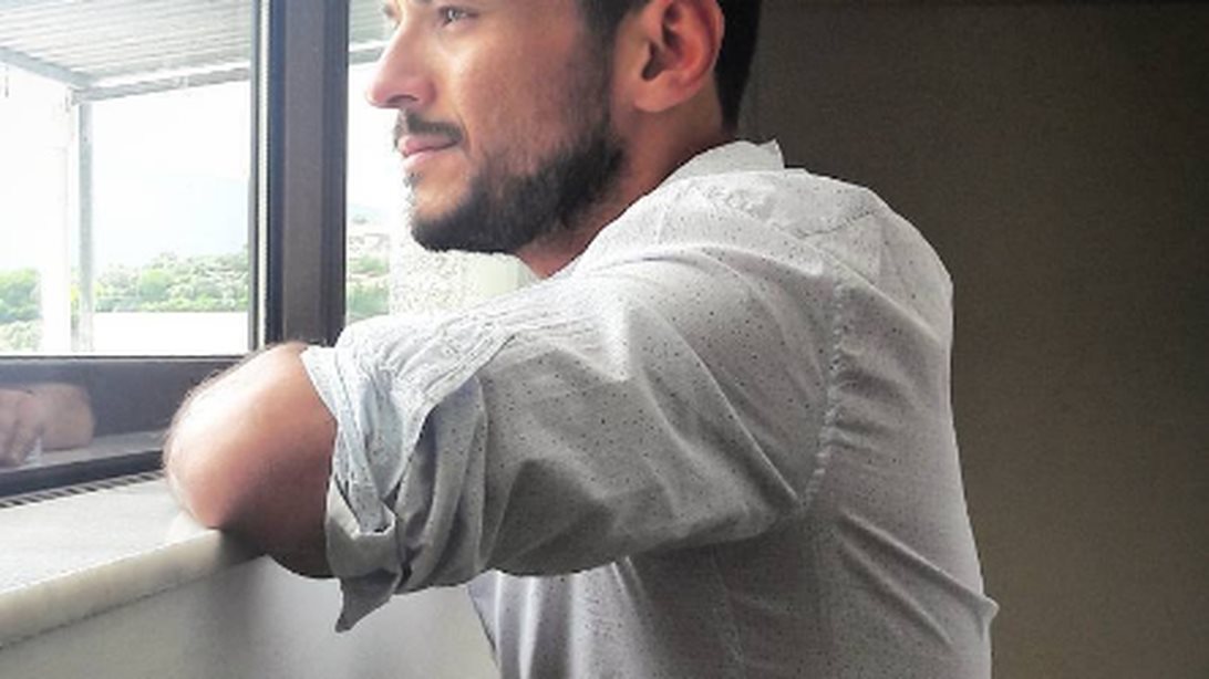 Κώστας Τσουρός
 
: Απαντάει ευθέως στους επικριτές του &amp; αποκαλύπτει τις κακές πτυχές του χαρακτήρα του