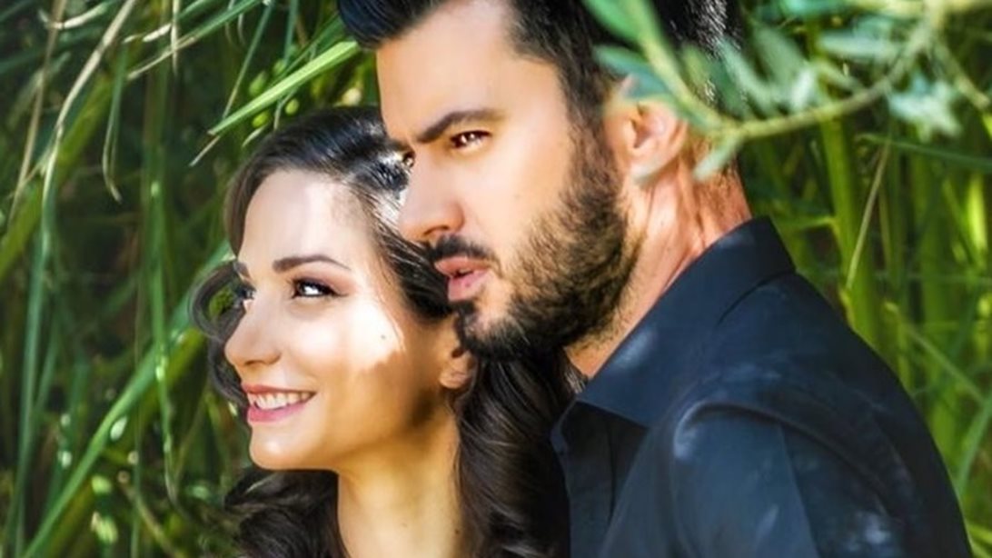 Κατερίνα Γερονικολού 
: Ποζάρει στον φακό του Γιάννη Τσιμιτσέλη πιο σέξι από ποτέ!