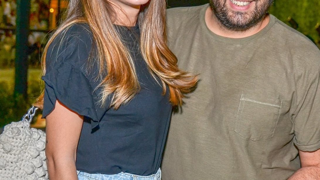 Breaking News: Αγαπημένο ζευγάρι της ελληνικής showbiz χώρισε μετά από τέσσερα χρόνια σχέσης